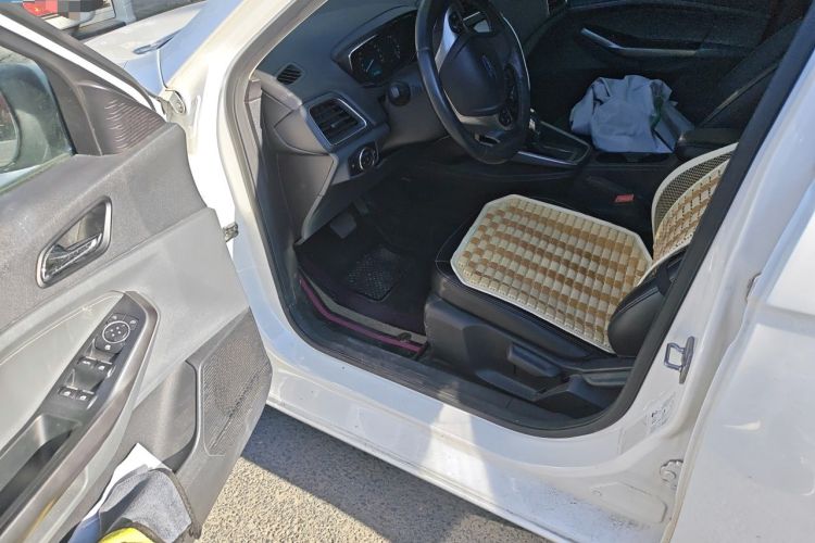 Used Ford Escort 2015 1.5L Automatic Fashion Model Driver Seat