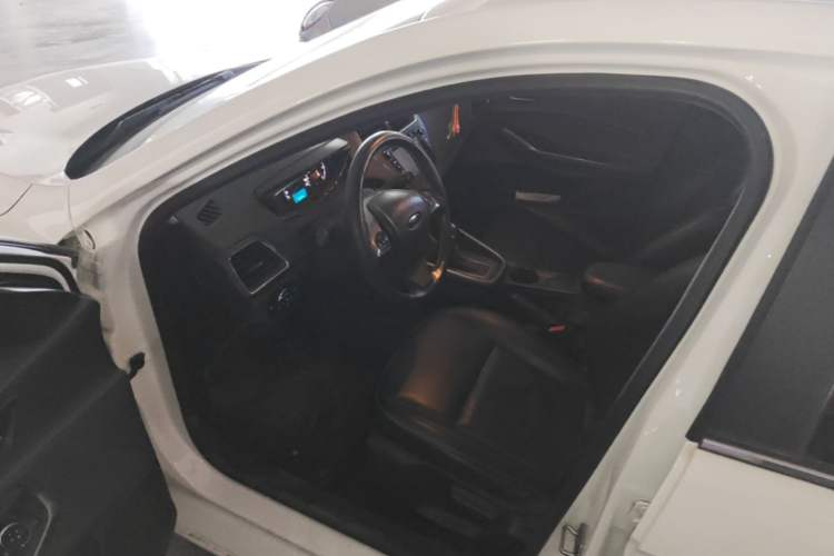 Used Ford Escort 2015 1.5L Automatic Fashion Model Driver Seat