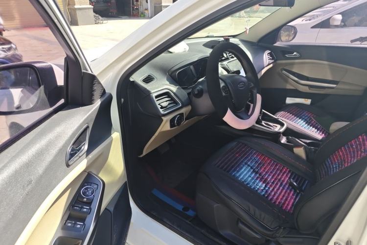 Used Ford Escort 2015 1.5L Automatic Fashion Model Driver Seat
