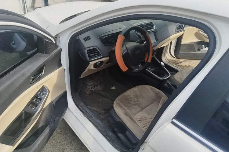 Used Ford Escort 2015 1.5L Manual Comfort Model Driver Seat