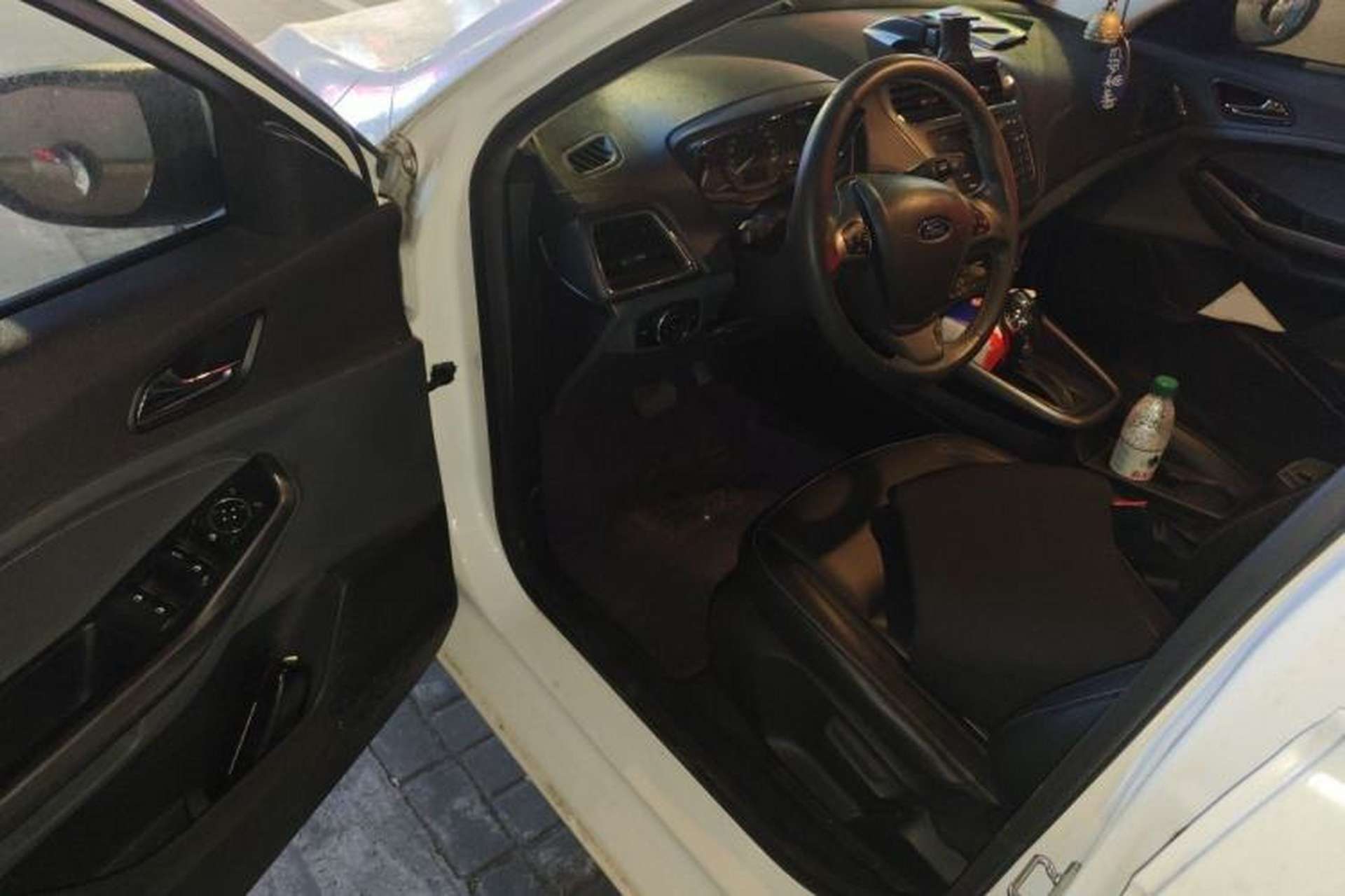 Used Ford Escort 2015 1.5L Automatic Fashion Model Driver Seat