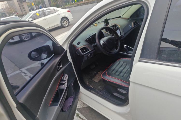 Used Ford Escort 2015 1.5L Automatic Fashion Model Driver Seat
