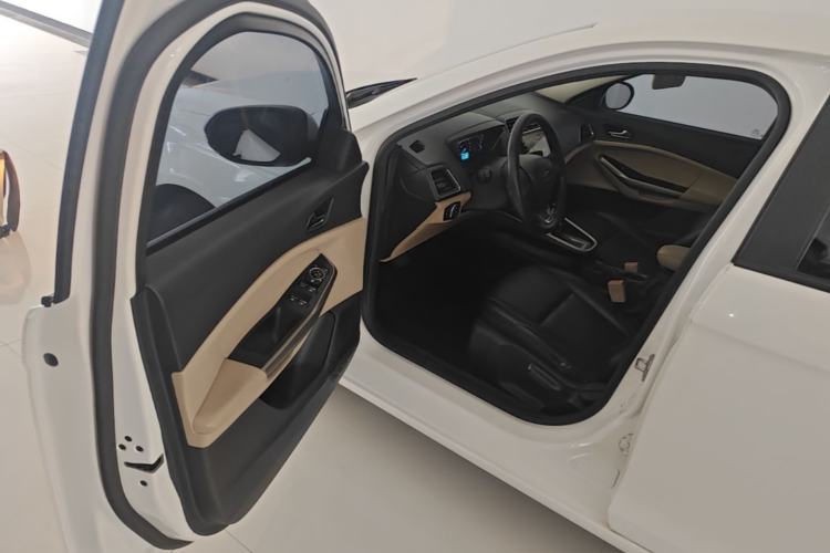 Used Ford Escort 2015 1.5L Automatic Comfort Edition Driver Seat