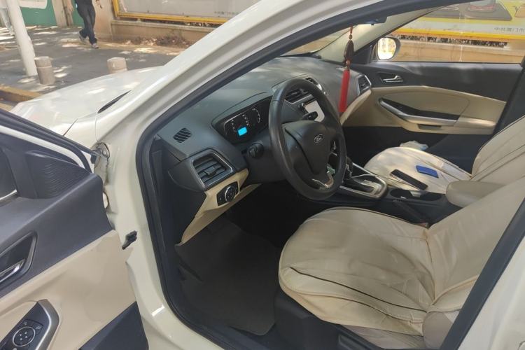 Used Ford Escort 2015 1.5L Automatic Comfort Edition Driver Seat