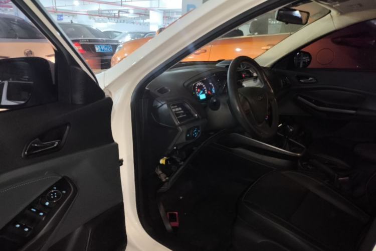 Used Ford Escort 2015 1.5L Manual Fashion Edition Driver Seat
