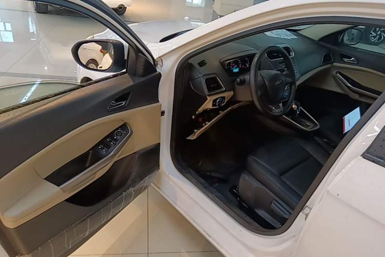 Used Ford Escort 2015 1.5L Automatic Comfort Edition Driver Seat