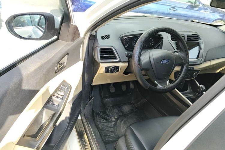 Used Ford Escort 2015 1.5L Manual Comfort Model Driver Seat