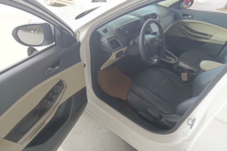 Used Ford Escort 2015 1.5L Automatic Comfort Edition Driver Seat