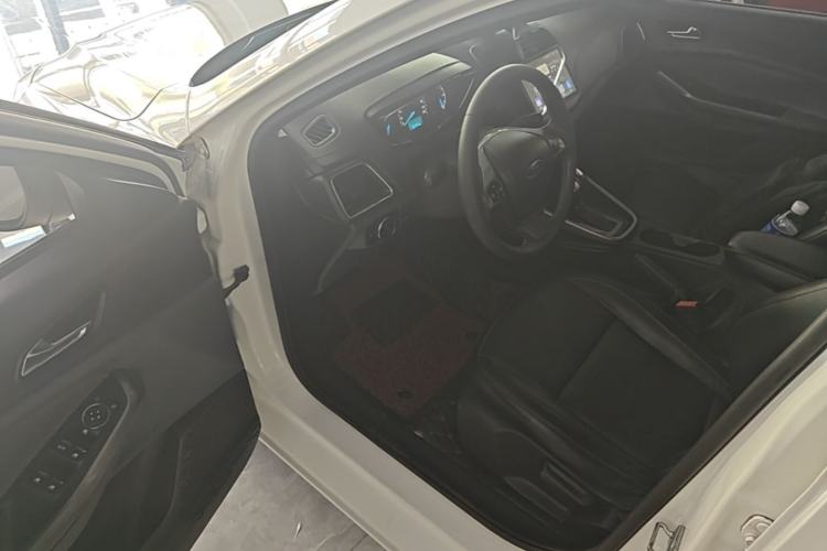 Used Ford Escort 2015 1.5L Automatic Fashion Model Driver Seat