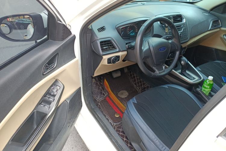 Used Ford Escort 2015 1.5L Automatic Comfort Edition Driver Seat