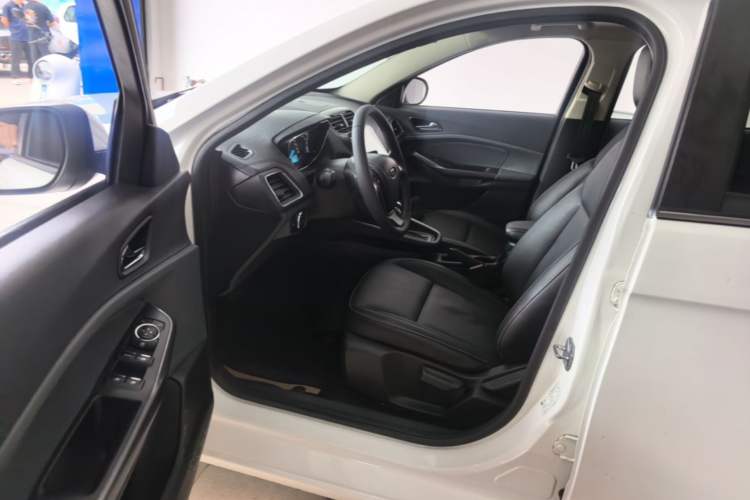 Used Ford Escort 2015 1.5L Automatic Fashion Model Driver Seat