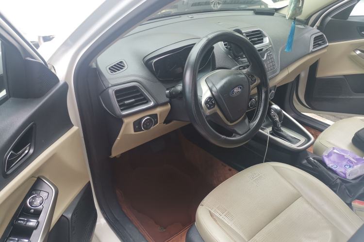 Used Ford Escort 2015 1.5L Automatic Comfort Edition Driver Seat