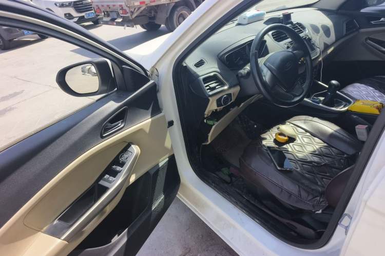 Used Ford Escort 2015 1.5L Manual Fashion Edition Driver Seat