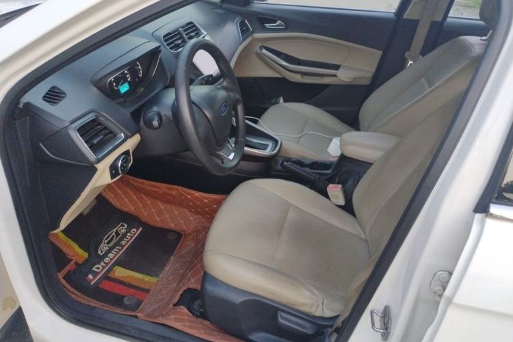 Used Ford Escort 2015 1.5L Automatic Comfort Edition Driver Seat