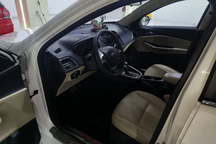 Used Ford Escort 2015 1.5L Automatic Fashion Model Driver Seat