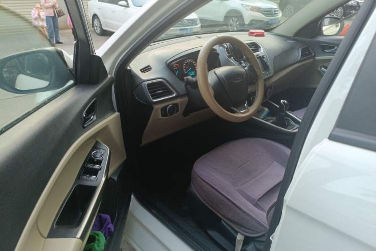 Used Ford Escort 2015 1.5L Manual Comfort Model Driver Seat