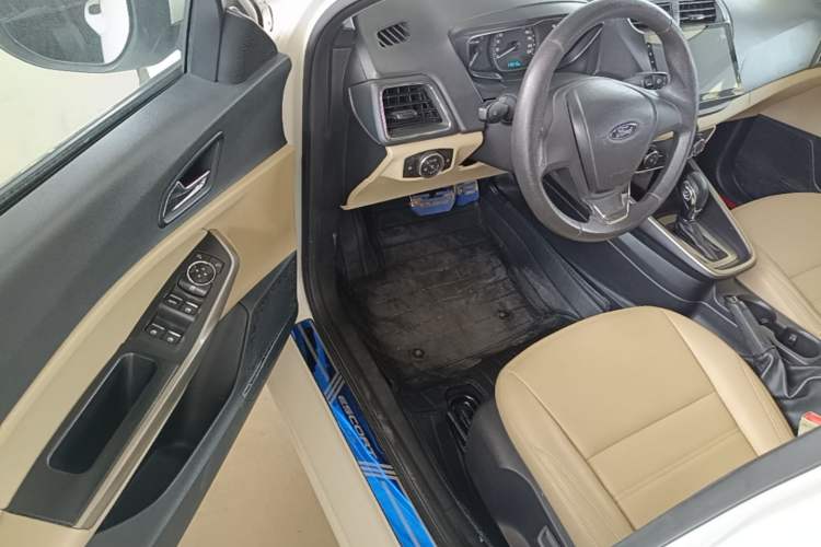 Used Ford Escort 2015 1.5L Automatic Comfort Edition Driver Seat