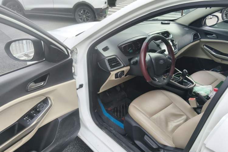 Used Ford Escort 2015 1.5L Manual Comfort Model Driver Seat