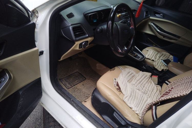 Used Ford Escort 2015 1.5L Automatic Comfort Edition Driver Seat