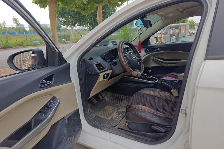 Used Ford Escort 2015 1.5L Manual Comfort Model Driver Seat