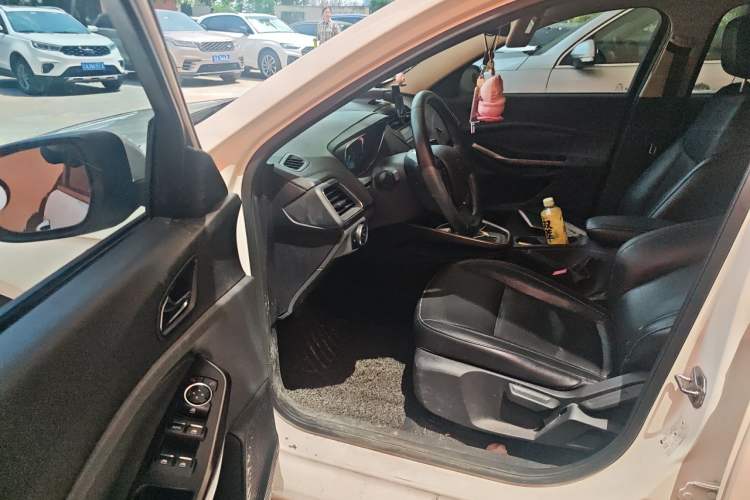 Used Ford Escort 2015 1.5L Automatic Fashion Model Driver Seat
