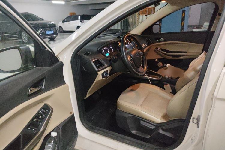 Used Ford Escort 2015 1.5L Automatic Fashion Model Driver Seat