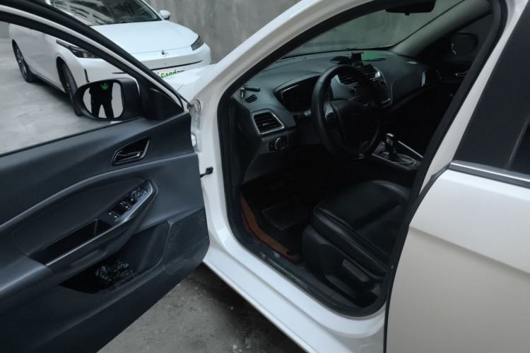 Used Ford Escort 2015 1.5L Automatic Fashion Model Driver Seat