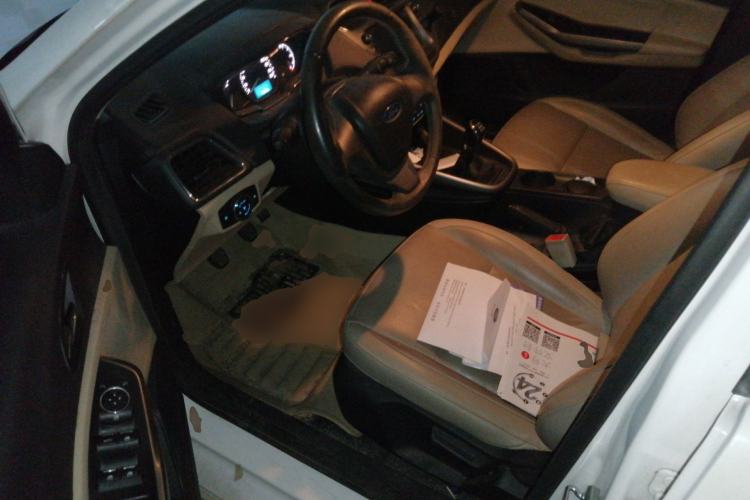 Used Ford Escort 2015 1.5L Manual Fashion Edition Driver Seat