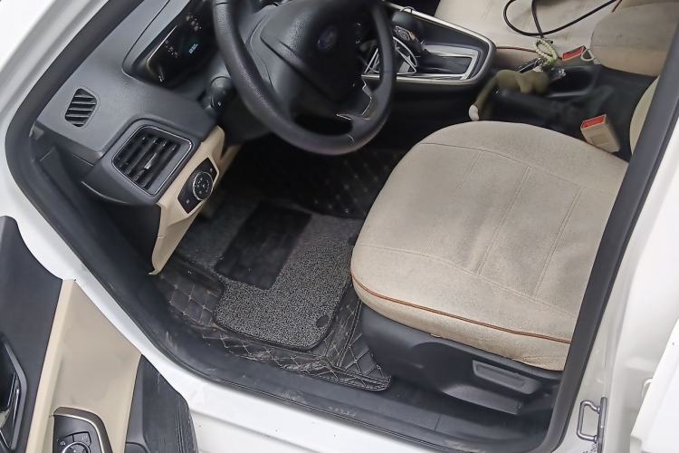 Used Ford Escort 2015 1.5L Automatic Comfort Edition Driver Seat
