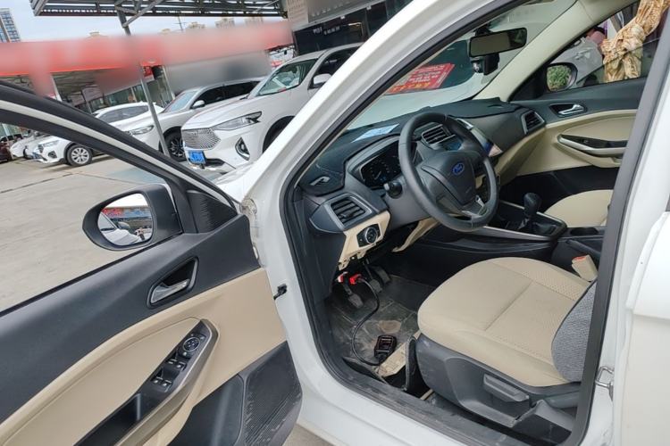 Used Ford Escort 2015 1.5L Manual Comfort Model Driver Seat