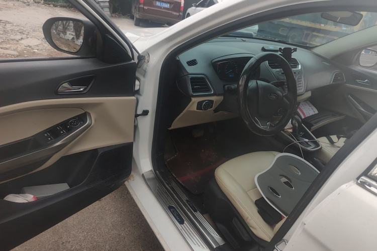 Used Ford Escort 2015 1.5L Automatic Comfort Edition Driver Seat