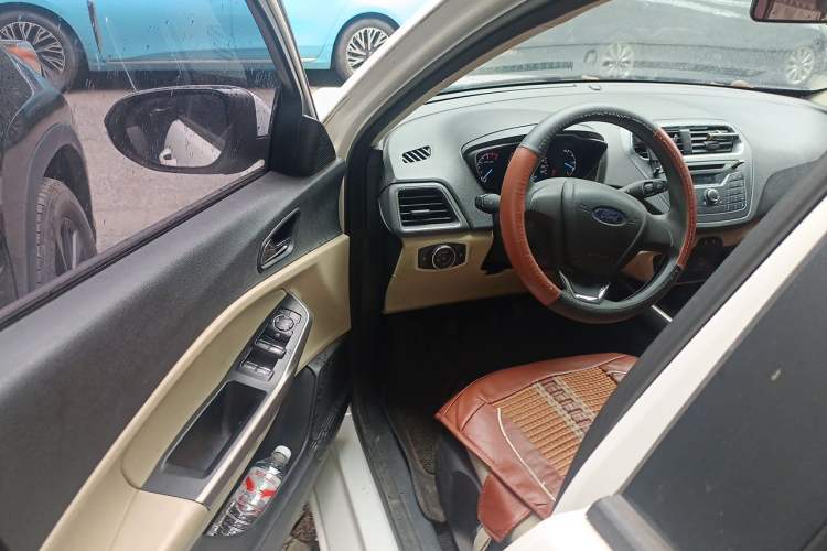 Used Ford Escort 2015 1.5L Manual Comfort Model Driver Seat