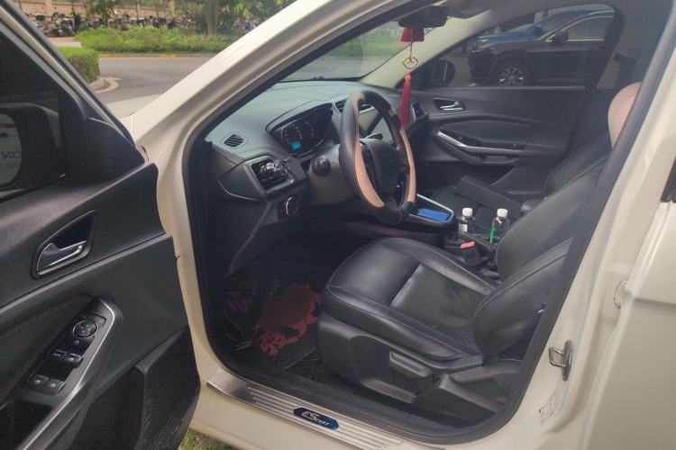 Used Ford Escort 2015 1.5L Automatic Fashion Model Driver Seat
