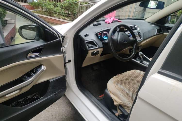Used Ford Escort 2015 1.5L Automatic Comfort Edition Driver Seat
