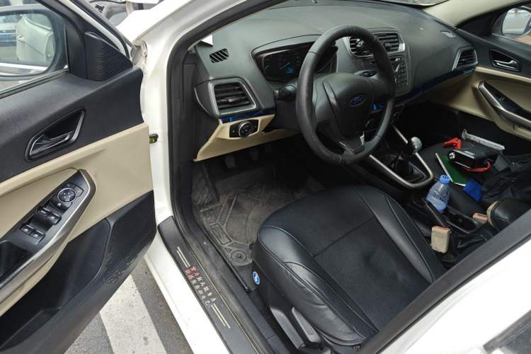 Used Ford Escort 2015 1.5L Manual Comfort Model Driver Seat