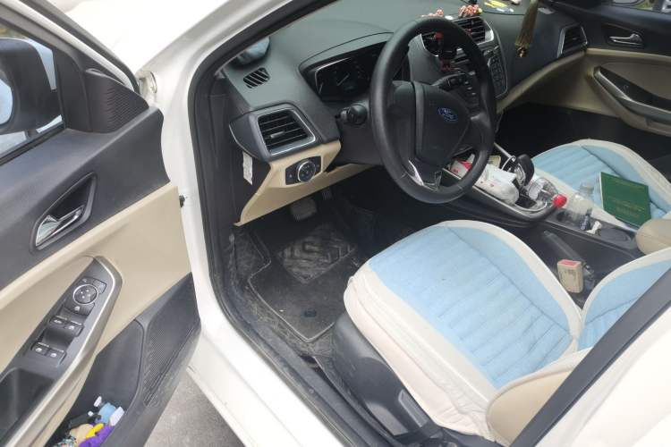 Used Ford Escort 2015 1.5L Automatic Comfort Edition Driver Seat