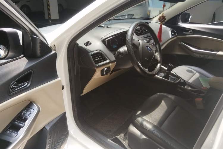 Used Ford Escort 2015 1.5L Manual Comfort Model Driver Seat