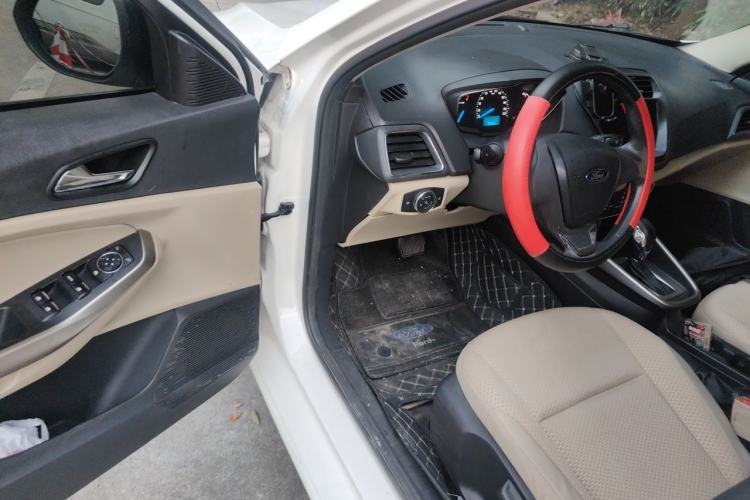Used Ford Escort 2015 1.5L Automatic Comfort Edition Driver Seat