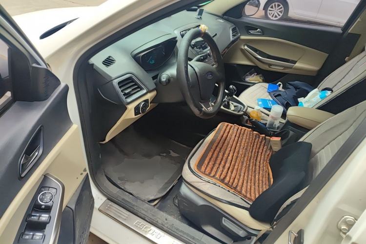 Used Ford Escort 2015 1.5L Manual Comfort Model Driver Seat