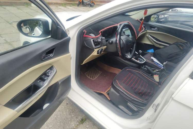 Used Ford Escort 2015 1.5L Manual Comfort Model Driver Seat