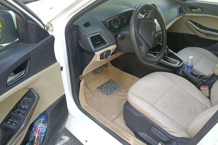 Used Ford Escort 2015 1.5L Automatic Comfort Edition Driver Seat