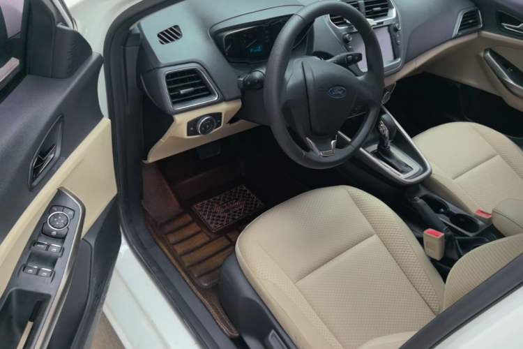 Used Ford Escort 2015 1.5L Automatic Comfort Edition Driver Seat