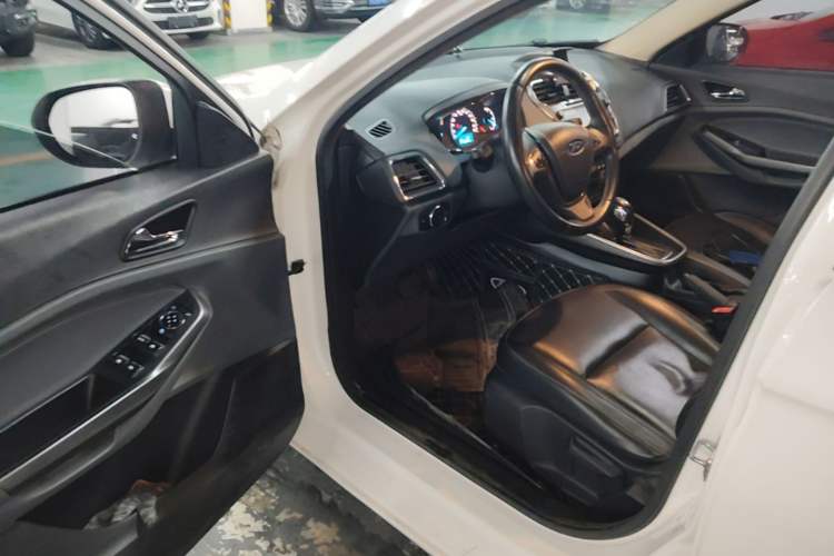 Used Ford Escort 2015 1.5L Automatic Fashion Model Driver Seat