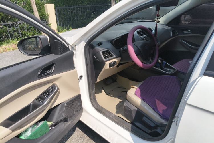 Used Ford Escort 2015 1.5L Automatic Comfort Edition Driver Seat