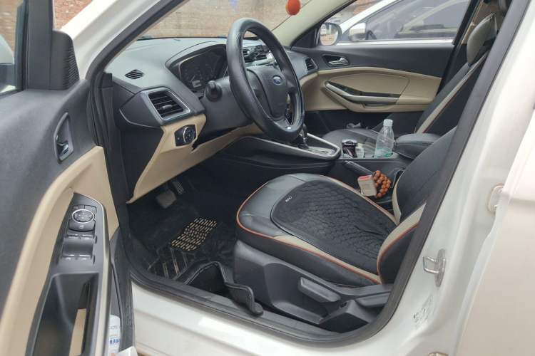 Used Ford Escort 2015 1.5L Automatic Comfort Edition Driver Seat