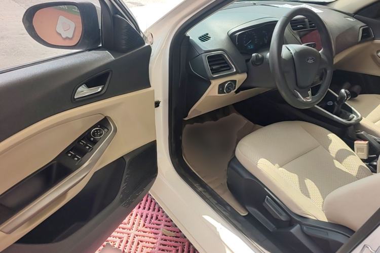 Used Ford Escort 2015 1.5L Manual Comfort Model Driver Seat