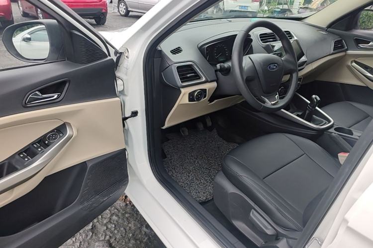 Used Ford Escort 2015 1.5L Manual Comfort Model Driver Seat