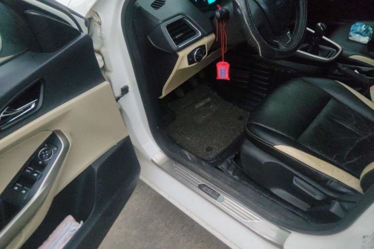 Used Ford Escort 2015 1.5L Manual Comfort Model Driver Seat