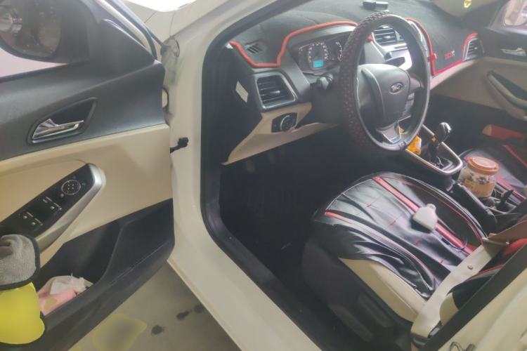 Used Ford Escort 2015 1.5L Manual Comfort Model Driver Seat