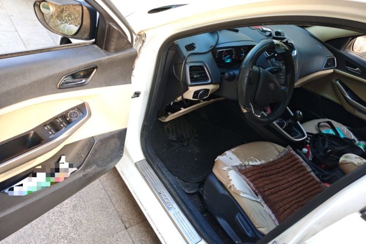 Used Ford Escort 2015 1.5L Manual Comfort Model Driver Seat